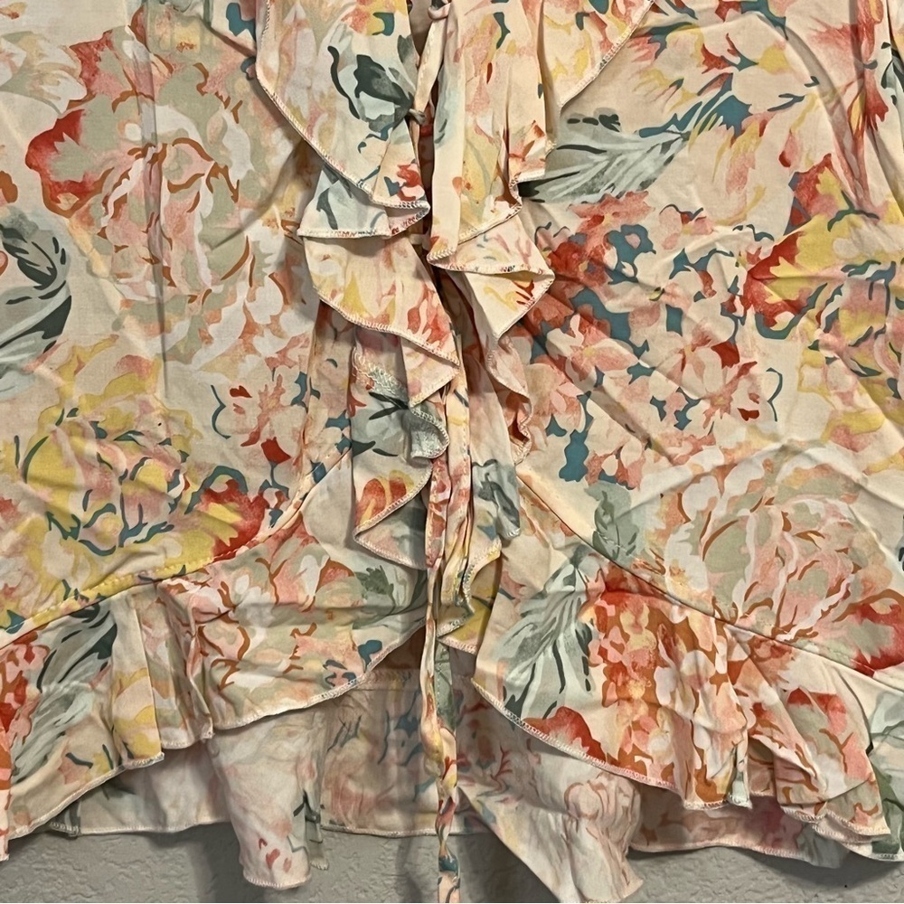 O'Neill Tropical Floral Short Sleeve Ruffle Top - Picture 10 of 16